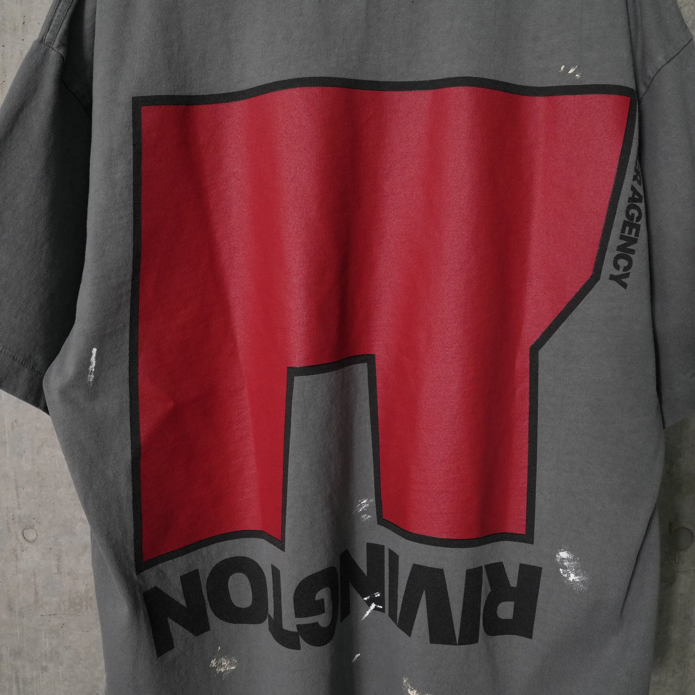 LOVE STUFF TEE / GREY