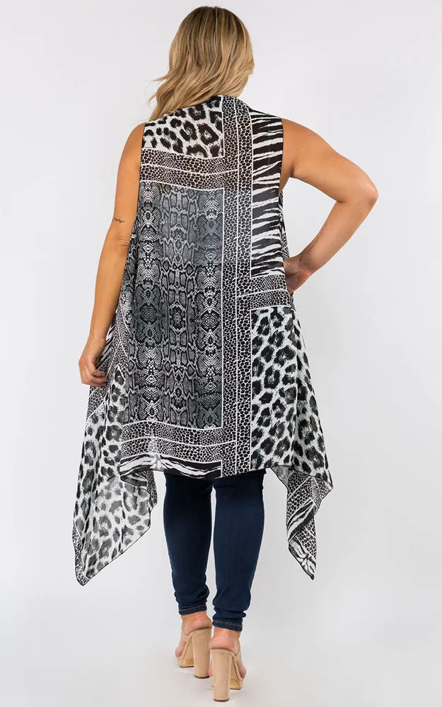 SN38P Plus Size Animal Pattern Long Vest