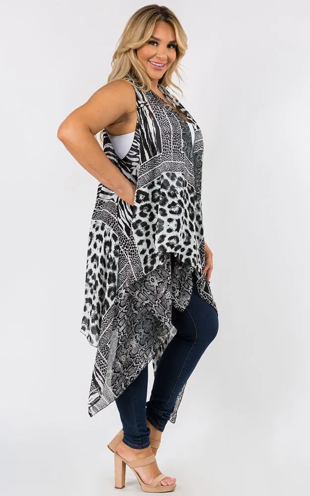 SN38P Plus Size Animal Pattern Long Vest